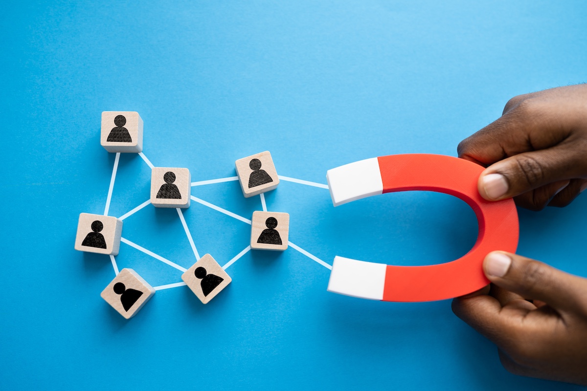 Top 5 Ways Digital Marketing Benefits Financial Advisors Seeking Leads